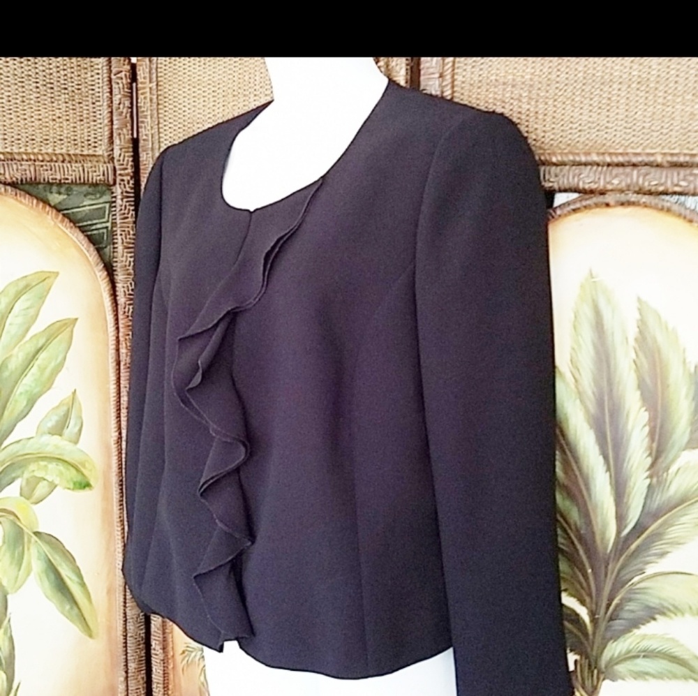 Tahari black waist length jacket
